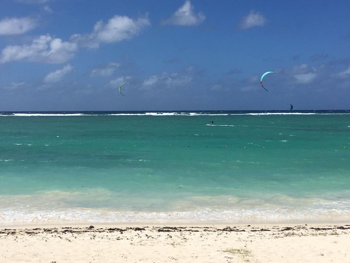 Fully Furnished Luxury Villa 3 Right On A Blue Ocean ベル・マール エクステリア 写真